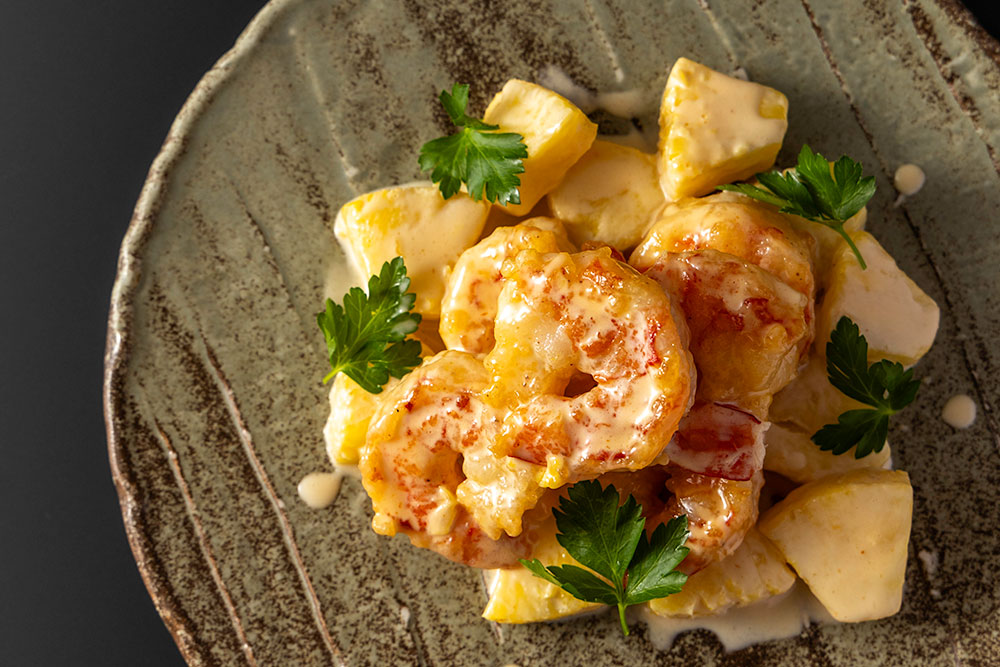 Shrimp and Pineapple with Mayonese Souce